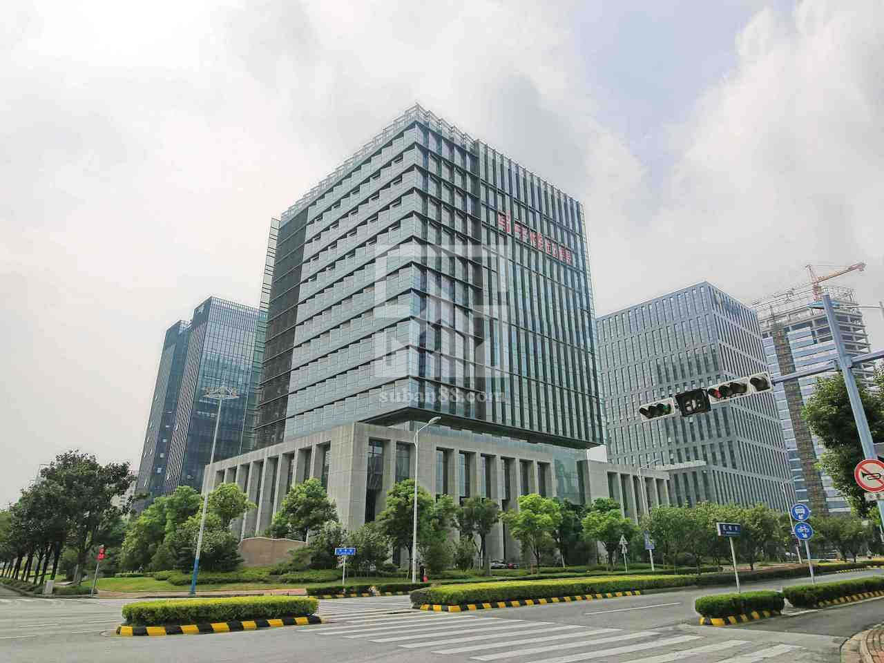興業金融大廈