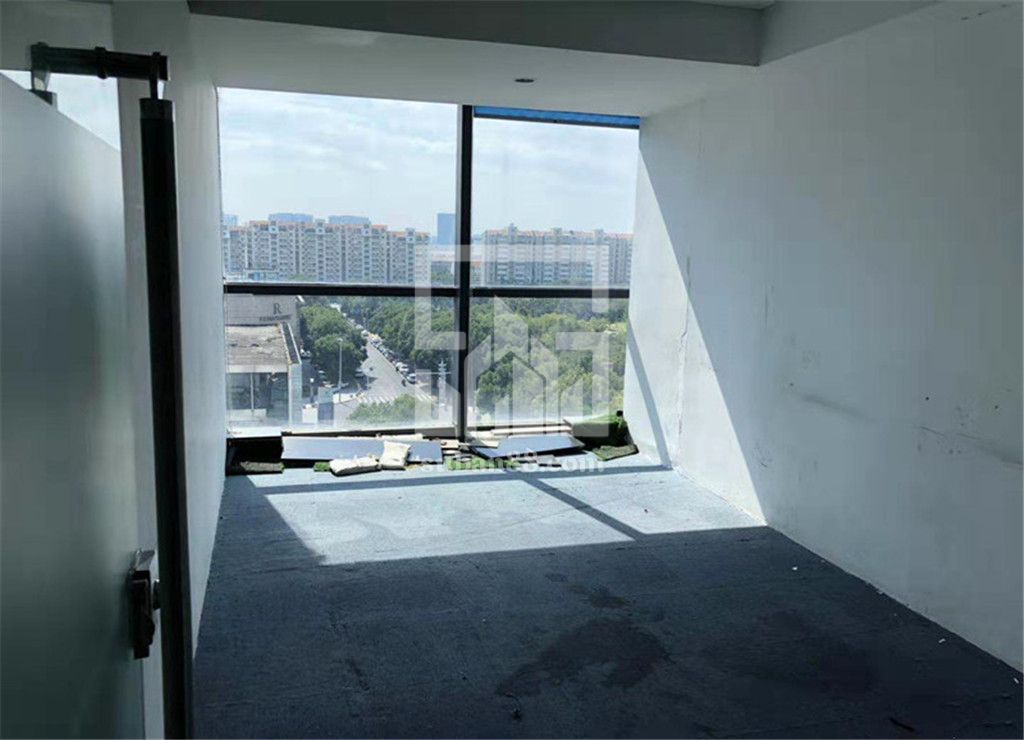 新天翔廣場