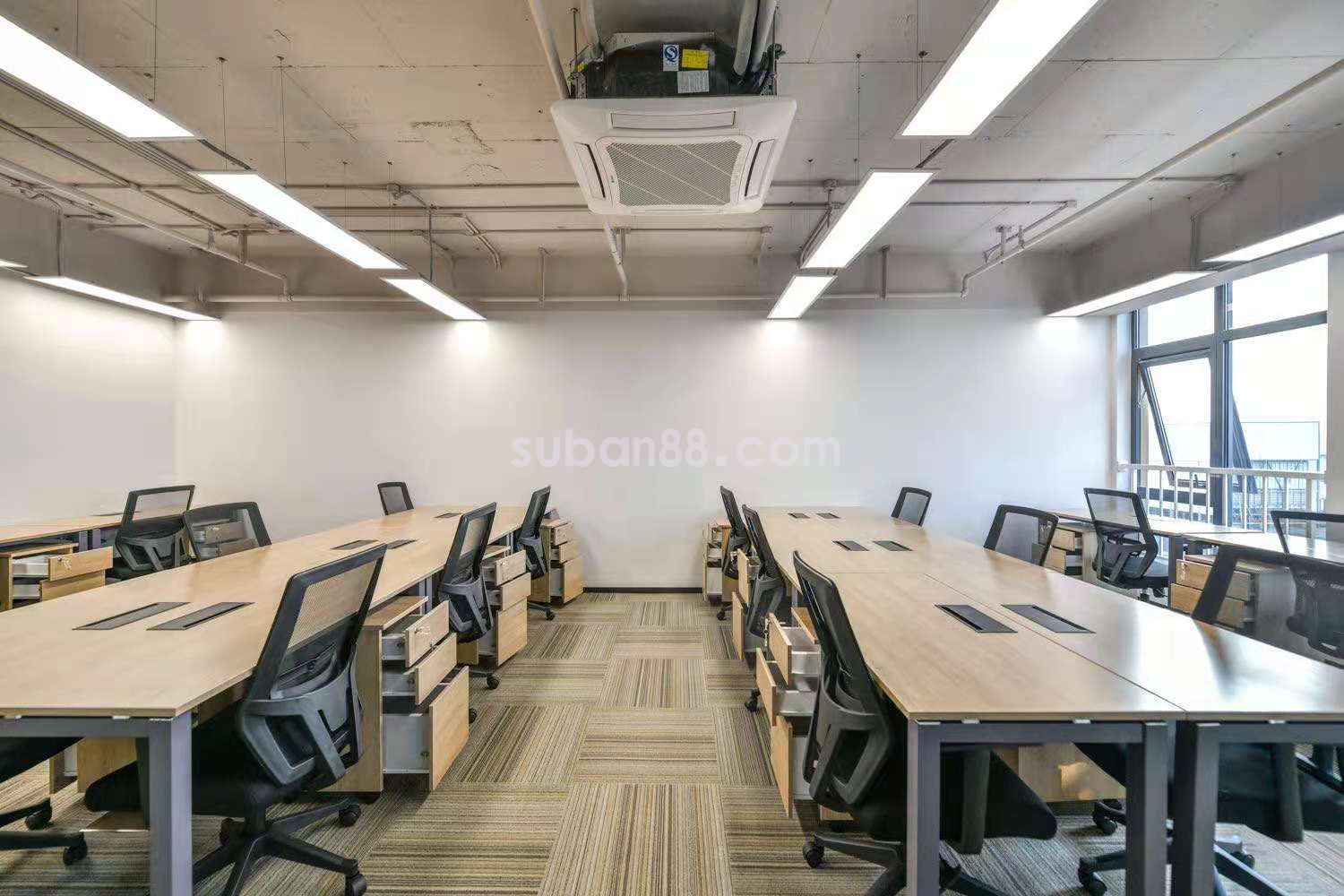 匯鄰廣場