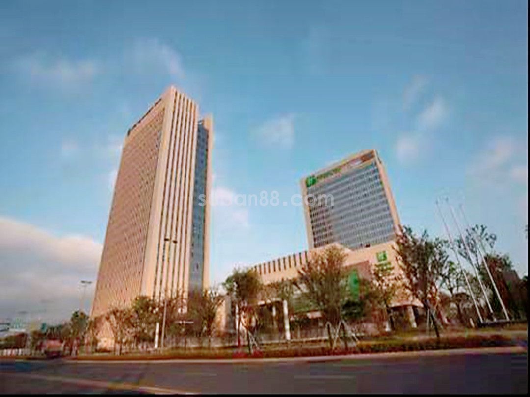 匯融廣場